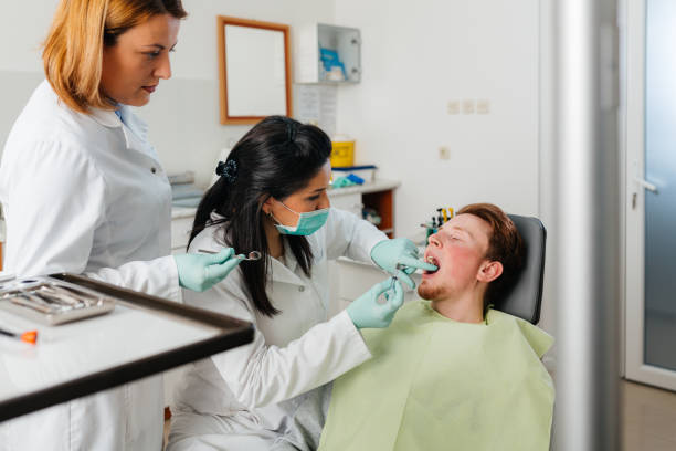 Best Weekend Emergency Dentist in Brookville, PA